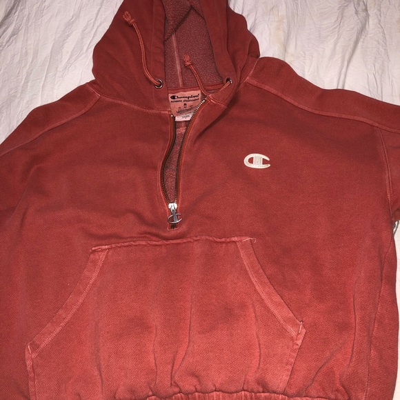 Champion Coral Sweater - Picture 3 of 4